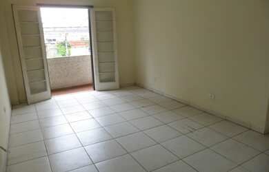 Imagem: O apartamento possui 3 Dormitórios, 1 Banheiro, 80m² de Área