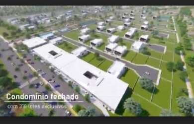 Imagem: O terreno possui 379m² de Área, Imóvel novo e está localizado