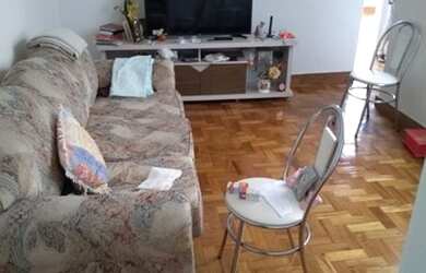 Imagem: O apartamento possui 2 Dormitórios, 2 Banheiros, 75m² de Área