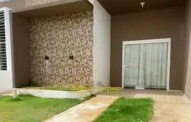 Imagem: A casa em condomínio possui 2 Dormitórios, 3 Banheiros, 2