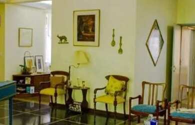 Imagem: A casa possui 3 Dormitórios, 3 Banheiros, 3 Vagas na garagem