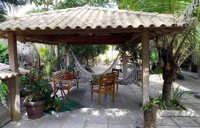 Imagem: A casa em condomínio possui 2 Dormitórios, 2 Banheiros, 3