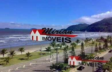 Imagem: A casa possui 4 Dormitórios, 3 Banheiros, 3 Vagas na garagem