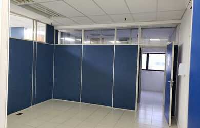 Imagem: O depósito possui 2 Vagas na garagem e 150m² de Área e está