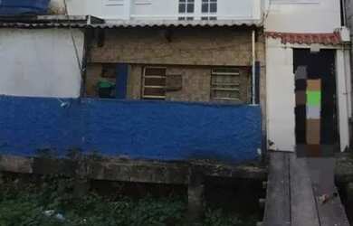 Imagem: A casa possui 1 Dormitório, 1 Banheiro e está localizado