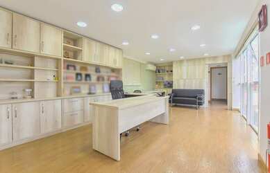 Imagem 4: Barracão para venda com 280 metros quadrados e terreno de 648 metros