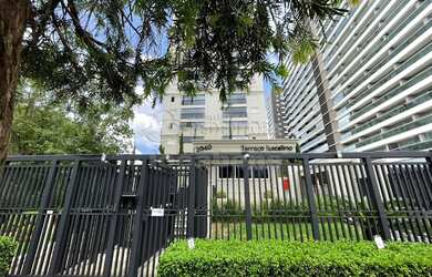 Imagem: O apartamento possui 3 Dormitórios, 3 Banheiros, 2 Vagas na