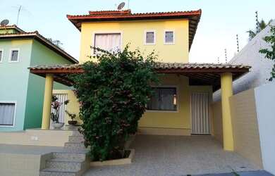 Imagem: A casa possui 2 Dormitórios, 1 Banheiro, 1 Vaga na garagem