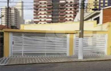 Imagem: A casa possui 4 Dormitórios, 5 Banheiros, 3 Vagas na garagem