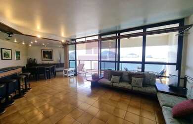 Imagem: O apartamento possui 3 Dormitórios, 4 Banheiros, 2 Vagas na