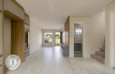 Imagem 8: Sobrado em Indaial. Imóvel mobiliado, Varanda, 99m² de Áreae2 Vagas...