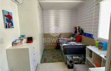 Imagem: A casa possui 3 Dormitórios, 3 Banheiros, 2 Vagas na garagem