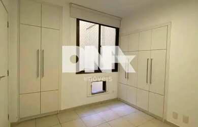 Imagem 12: BLACK FRIDAY. Piscina, Guarda roupa, 131m² de Áreae2 Vagas na garagem