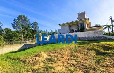 Imagem: O terreno possui 500m² de Área e está localizado em Jardim