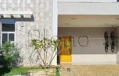 Imagem: A casa em condomínio possui 3 Dormitórios, 2 Banheiros, 4