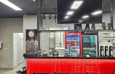 Imagem 2: Hamburgueria Galpão / depósito com venda por R$200.000