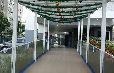 Imagem: O apartamento possui 2 Dormitórios, 1 Banheiro, 1 Vaga na garagem