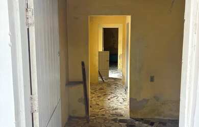 Imagem: A casa possui 2 Dormitórios, Acomodam 10 pessoas e está localizado