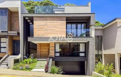 Imagem: A casa em condomínio possui 3 Dormitórios, 5 Banheiros, 3