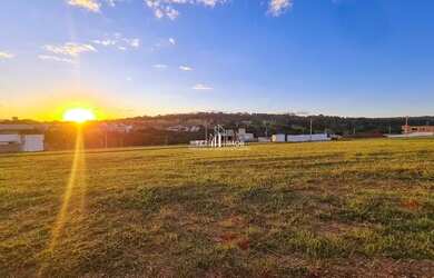 Imagem: O terreno possui 257m² de Área e está localizado em Jardins