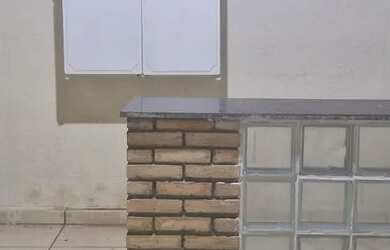 Imagem: O apartamento possui 1 Dormitório, 1 Banheiro, 50m² de Área