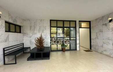 Imagem: A casa possui 4 Dormitórios, 3 Banheiros, 180m² de Área e