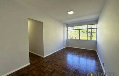 Imagem: O apartamento à venda possui 2 Dormitórios, 2 Banheiros e