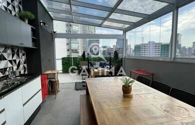 Imagem: O apartamento na cobertura possui 2 Dormitórios, 2 Banheiros