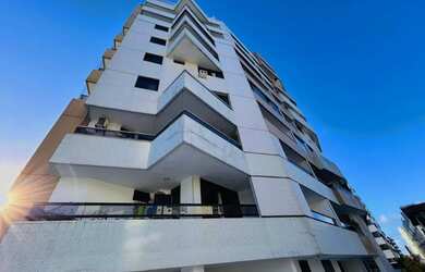 Imagem: O apartamento possui 4 Dormitórios, 2 Banheiros, 2 Vagas na