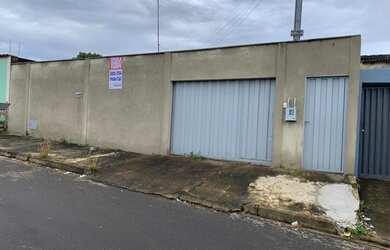 Imagem: A casa possui 2 Dormitórios, 1 Banheiro, 65m² de Área e