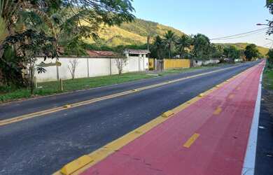 Imagem 7: CASA COLONIAL EM MARICÁ. Piscina, Varanda, 2.000m² de Áreae2 Vagas...