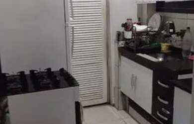 Imagem: O quarto possui Ar-condicionado e está localizado em Cascadura