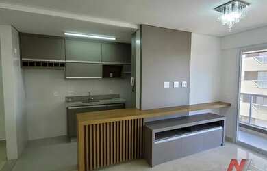 Imagem: O apartamento possui 2 Dormitórios, 2 Banheiros, 2 Vagas na