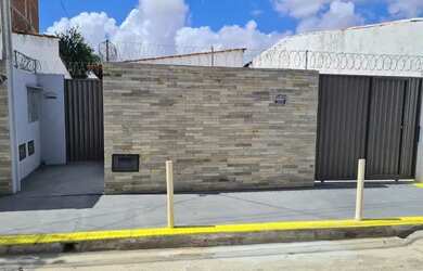 Imagem: O quarto e está localizado em Nova Descoberta, Natal para alugar