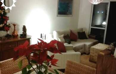 Imagem: O apartamento possui 2 Dormitórios, 2 Banheiros, 2 Vagas na