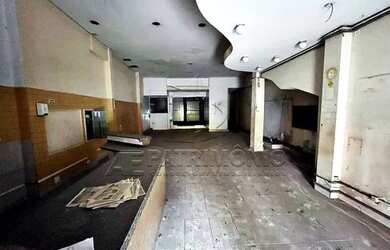 Imagem: O depósito possui 183m² de Área e está localizado em Centro