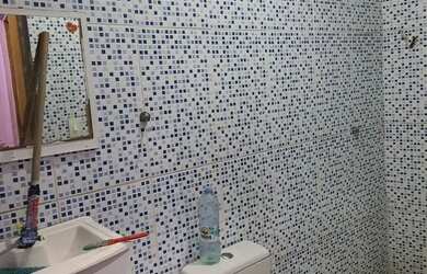 Imagem: A casa possui 2 Dormitórios, 1 Banheiro, 50m² de Área, Varanda