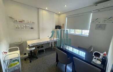 Imagem: O depósito possui 1 Vaga na garagem, 8m² de Área e está