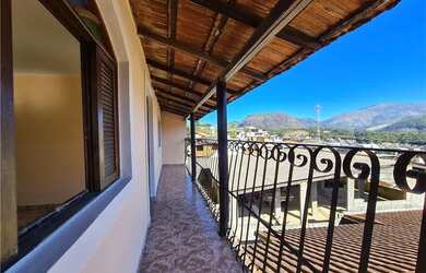 Imagem: Casa tipo Sobrado no Cordoeira com 93m² e terraço à venda