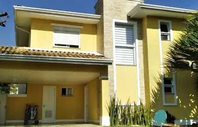 Imagem: A casa em condomínio possui 3 Dormitórios, 4 Banheiros, 4