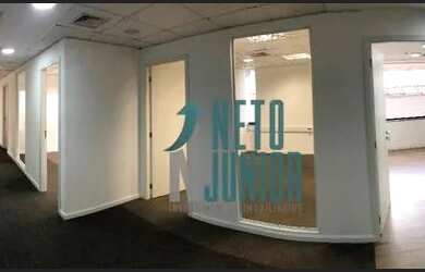 Imagem: O depósito possui 5 Vagas na garagem, 244m² de Área e Imóvel