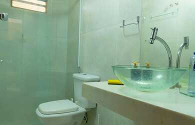 Imagem 12: Bangalô em Lucena. 4 Banheirose5 Dormitórios