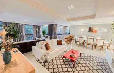 Imagem: O apartamento possui 4 Dormitórios, 5 Banheiros, 2 Vagas na