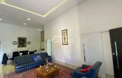 Imagem 2: Casa em condomínio mobiliada para locação no bairro Gavea com 4 suítes