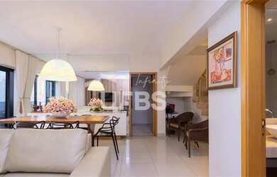 Imagem: O apartamento possui 3 Dormitórios, 4 Banheiros, 3 Vagas na