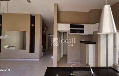 Imagem: A casa em condomínio possui 3 Dormitórios, 5 Banheiros, 4