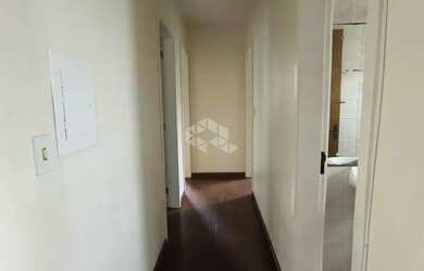 Imagem 6: Apartamento à venda de 3 quartos, uma suíte, no bairro Nossa Senhora de Lourdes, Santa Mar