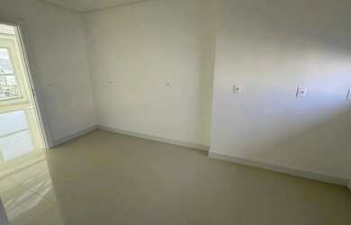 Imagem: O apartamento possui 4 Dormitórios, 4 Banheiros, 2 Vagas na