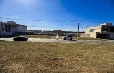 Imagem: O terreno possui 313m² de Área, Imóvel novo e está localizado