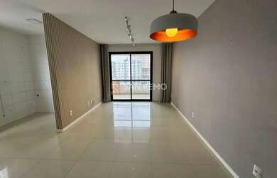 Imagem: O apartamento possui 3 Dormitórios, 5 Banheiros, 2 Vagas na